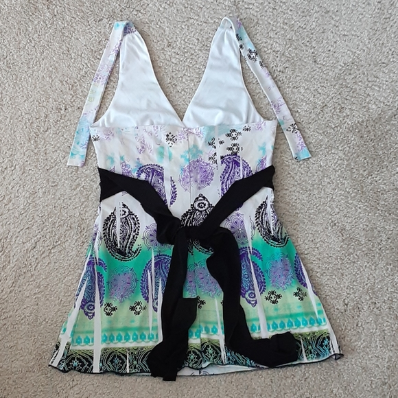 Wrapper Halter Top - Picture 4 of 6